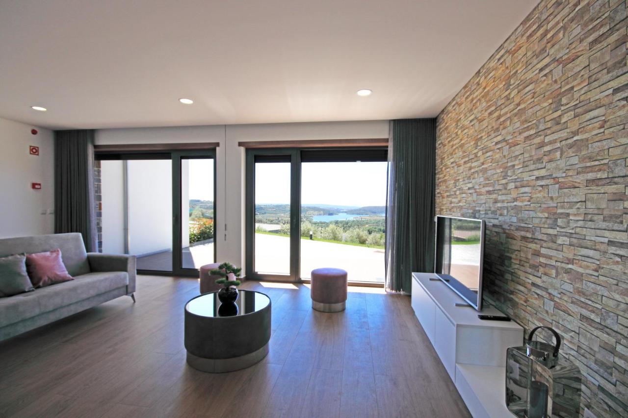 Monte Bela Vista Apartment มาเซโด เด กาบาเลย์รอส ภายนอก รูปภาพ
